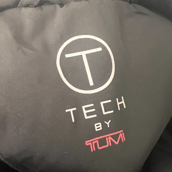 TUMI Tech Black Windbreaker - Picture 3 of 5